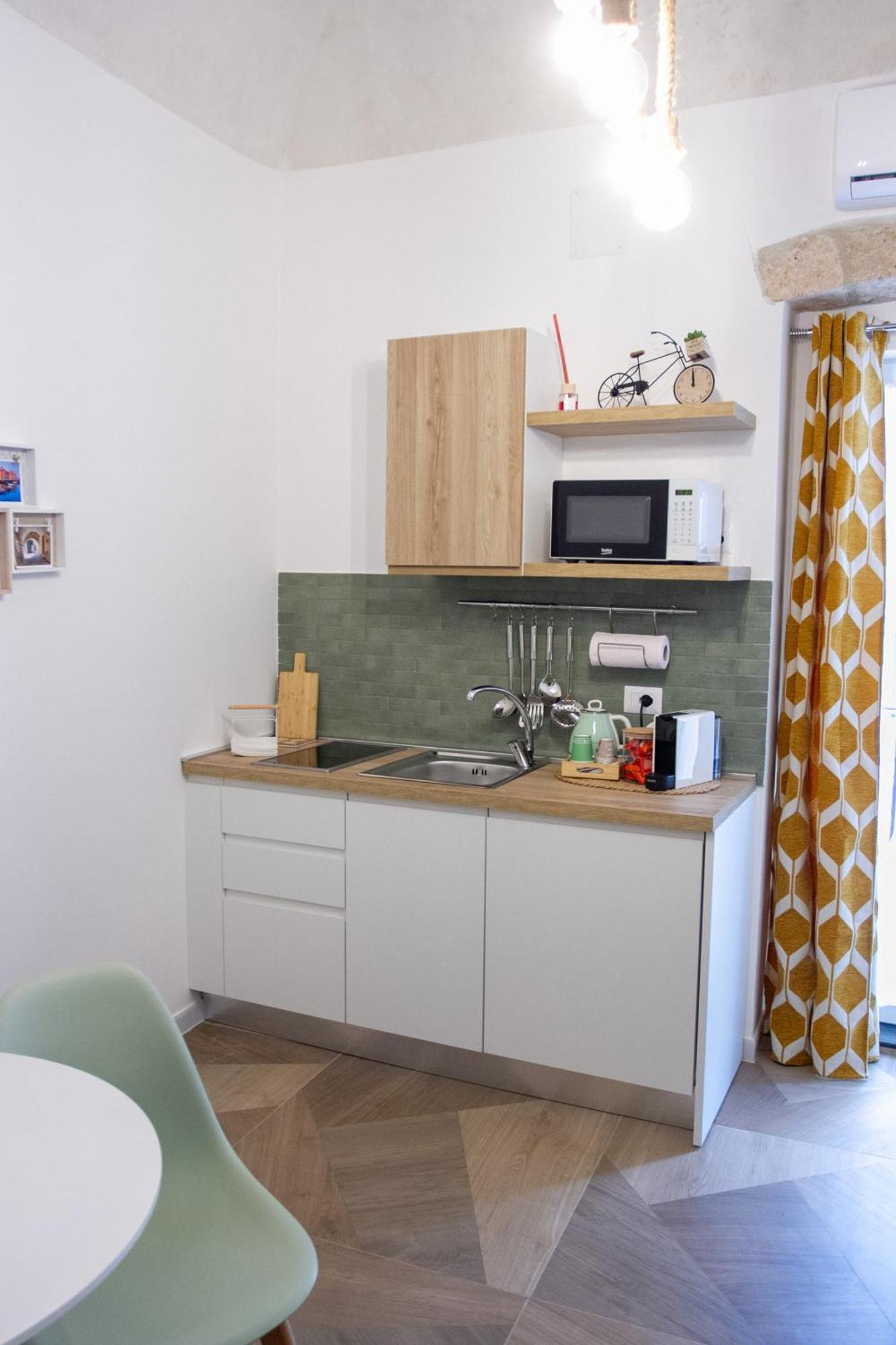 Bari In Un Click Apartment ภายนอก รูปภาพ
