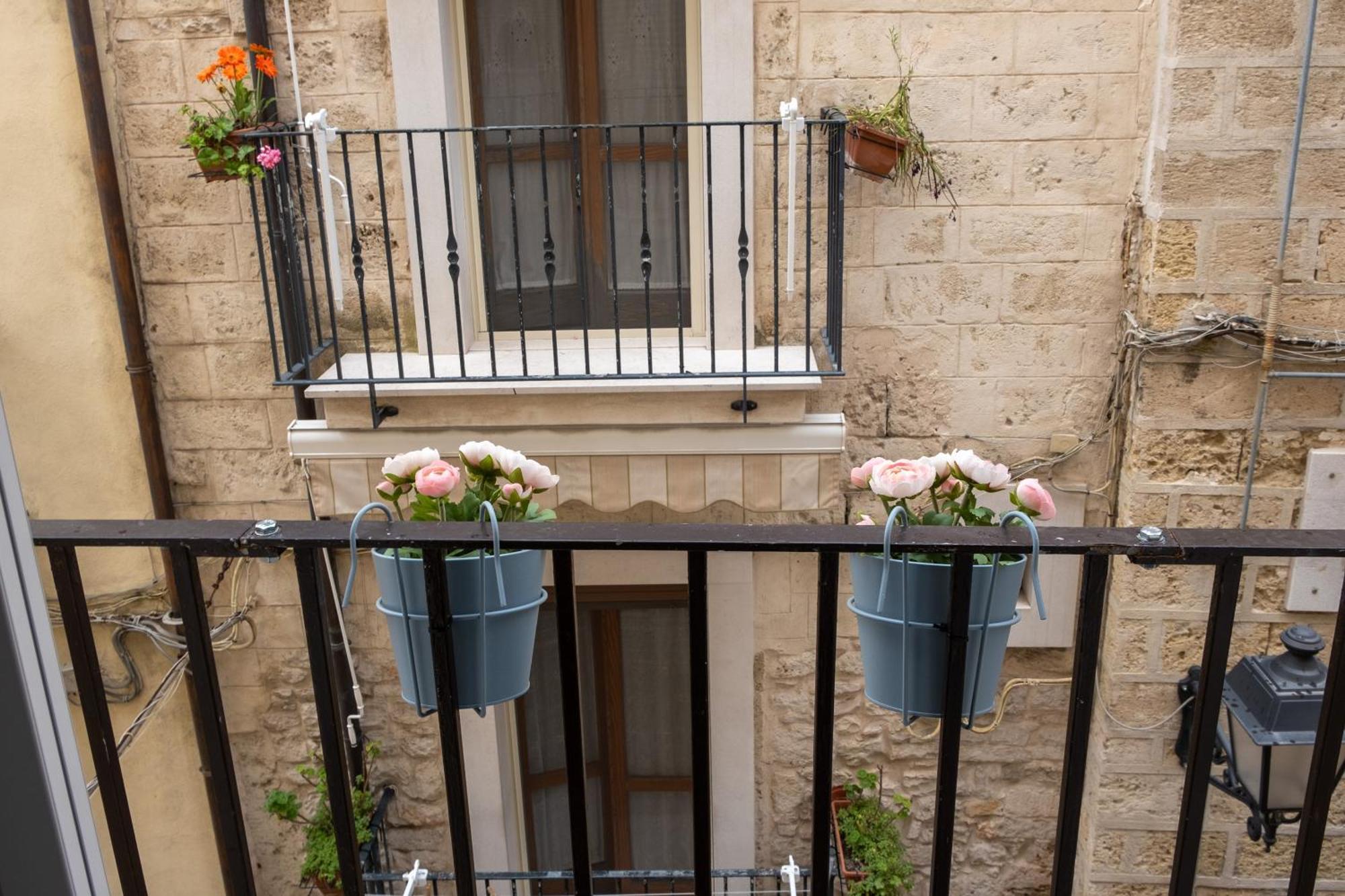 Bari In Un Click Apartment ภายนอก รูปภาพ