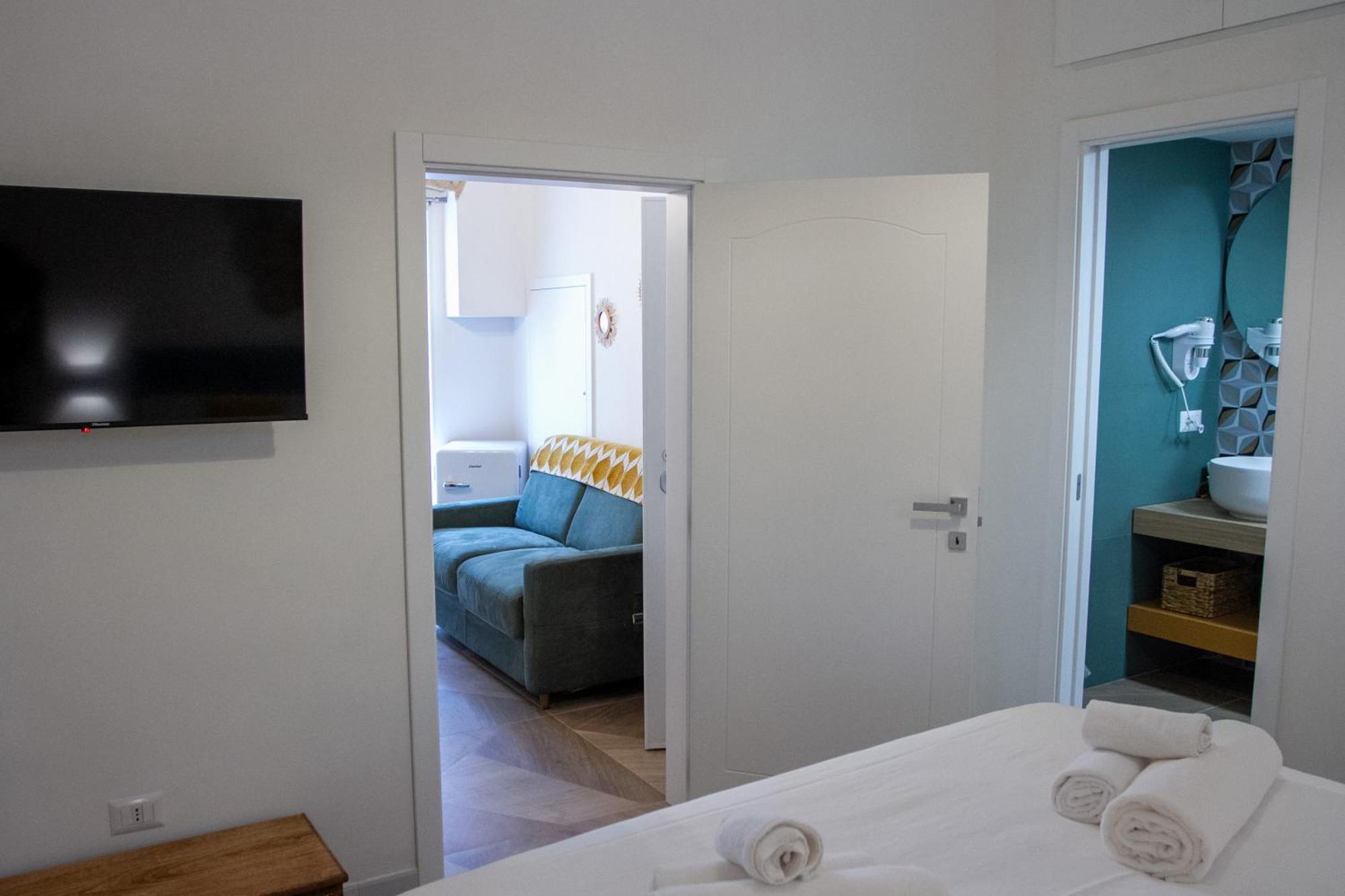 Bari In Un Click Apartment ภายนอก รูปภาพ